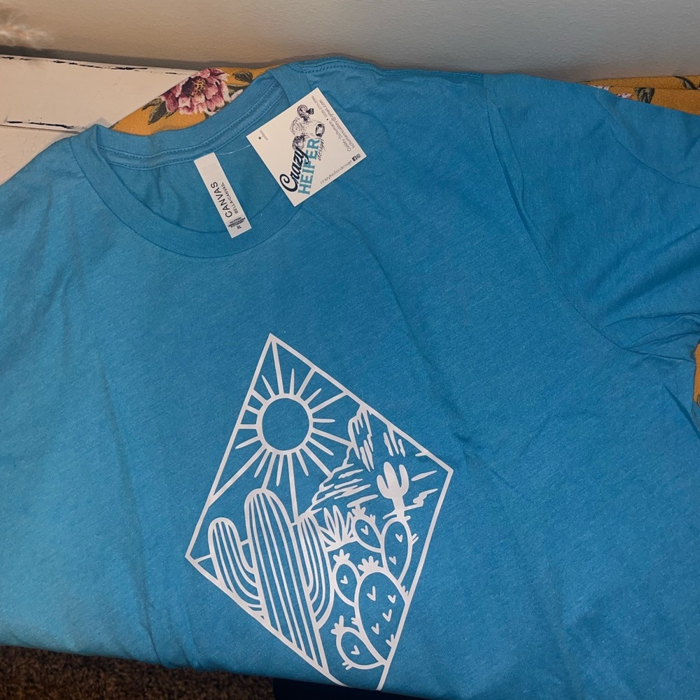 Light blue Desert Diamond T-Shirt - Size XL